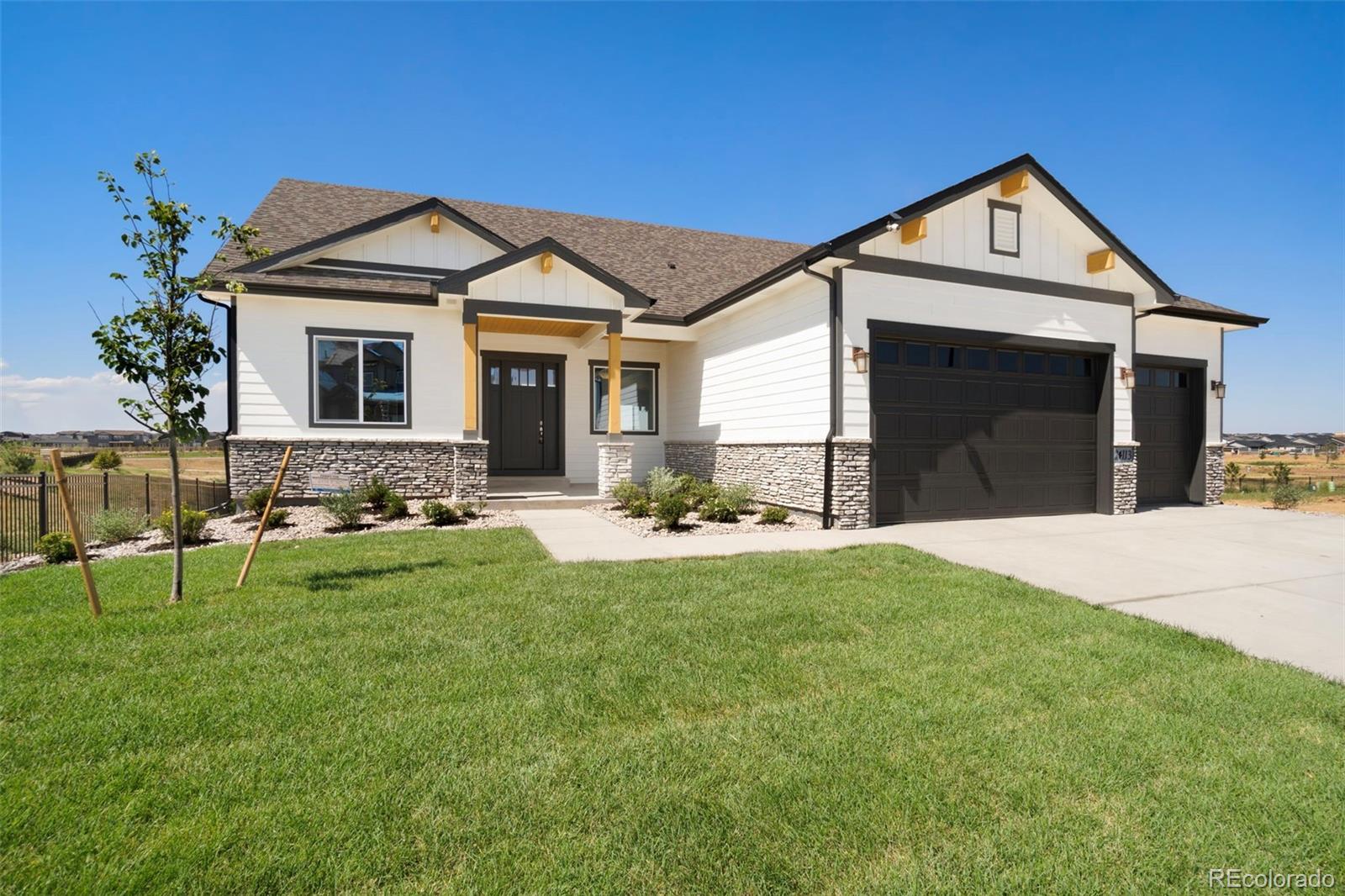 24113 E 36th Place