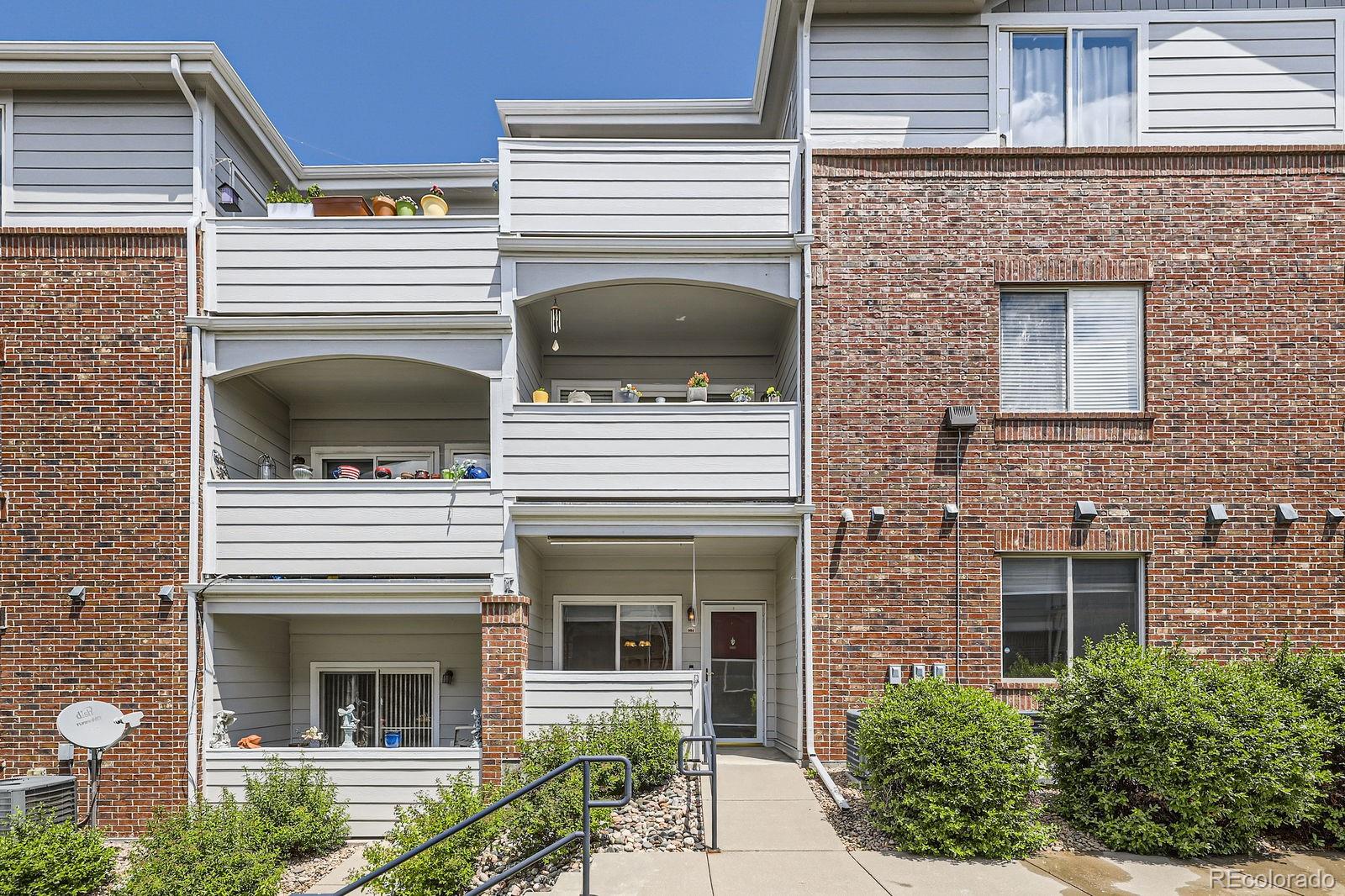 5537 Lewis Court Unit 4