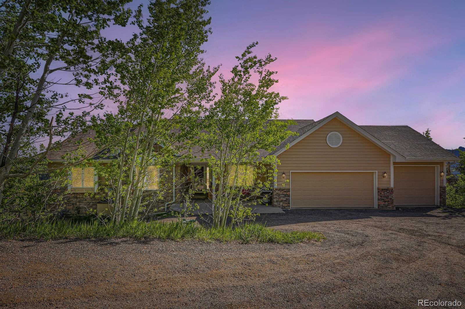 557 Highpoint Circle