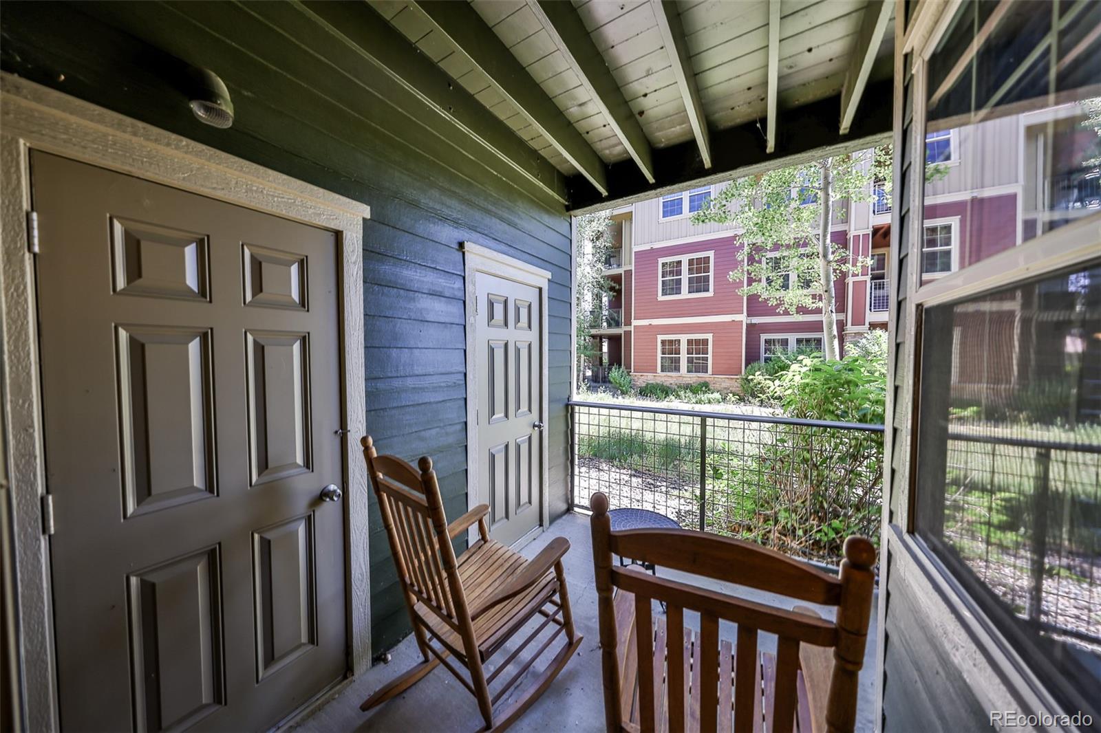 160 Village Road Unit F105