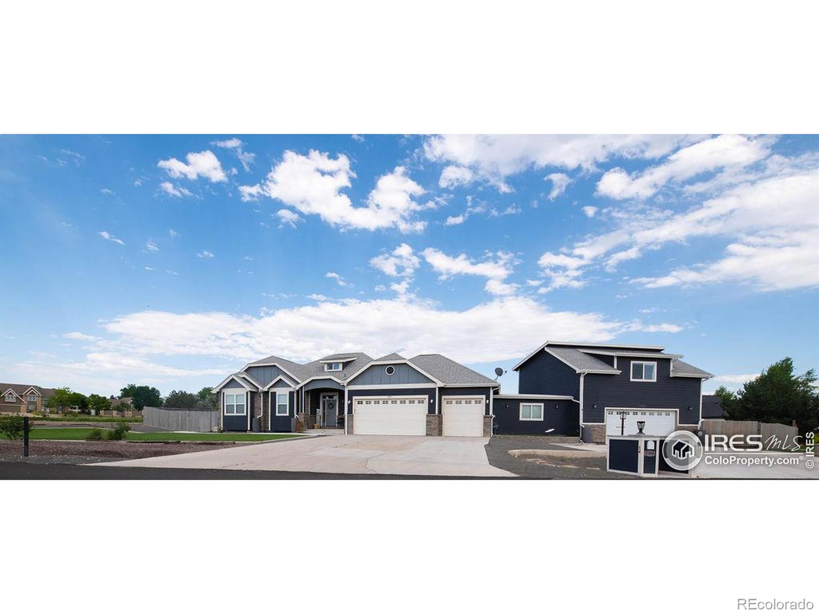 27850 Hopi Trail W