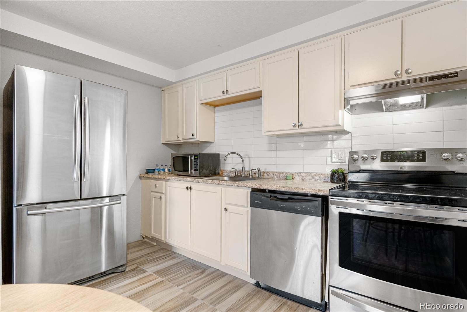 1304 S Parker Road Unit 359