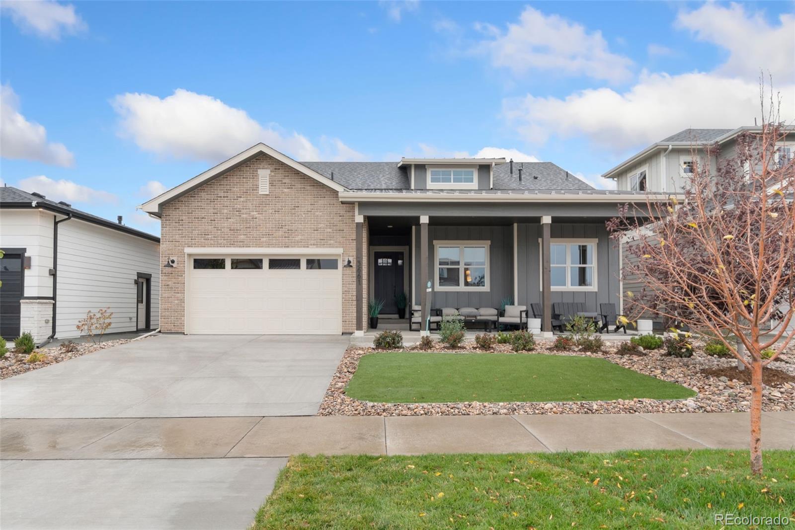 3661 N Buchanan Court