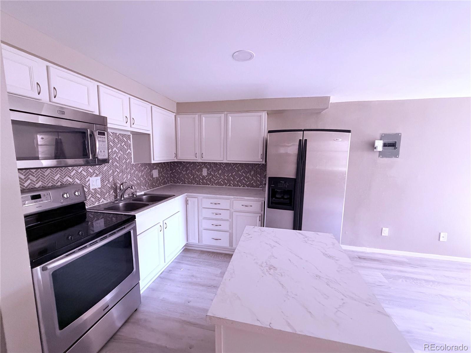 8828 E Florida Avenue Unit 113