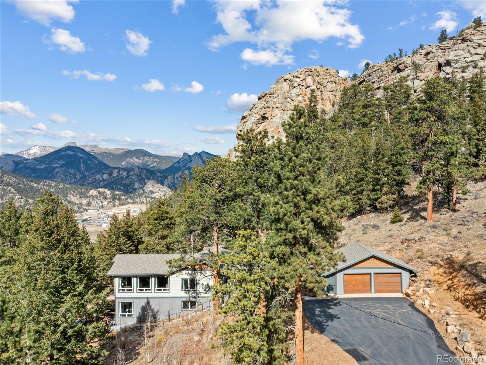 1267 Upper Venner Road