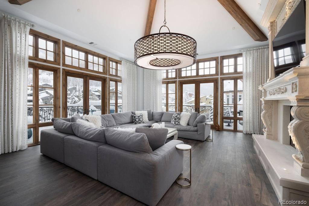 675 Lionshead Place Unit 642