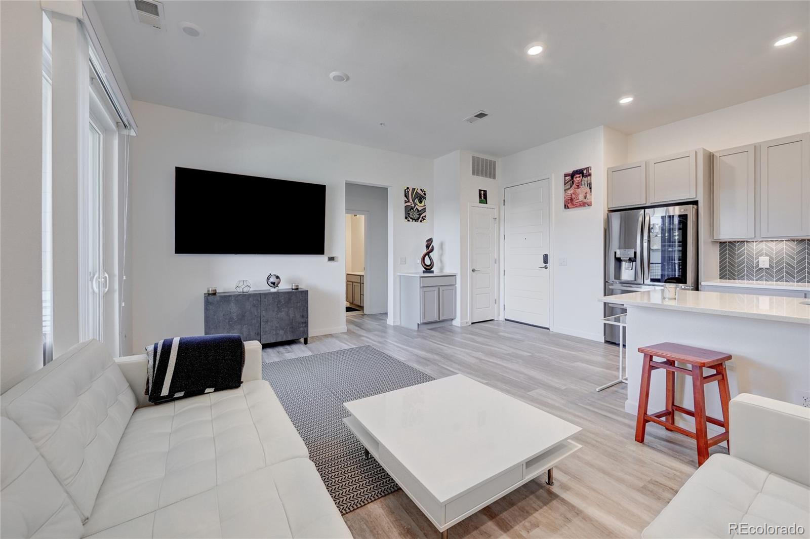 9287 Twenty Mile Road Unit 405