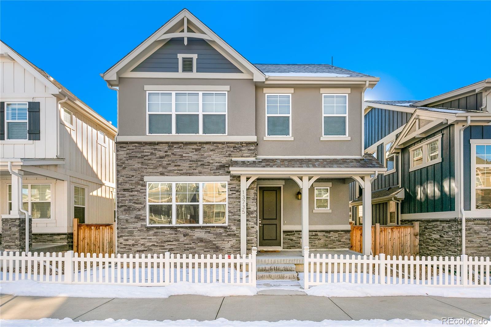 13735 Shoshone Lane