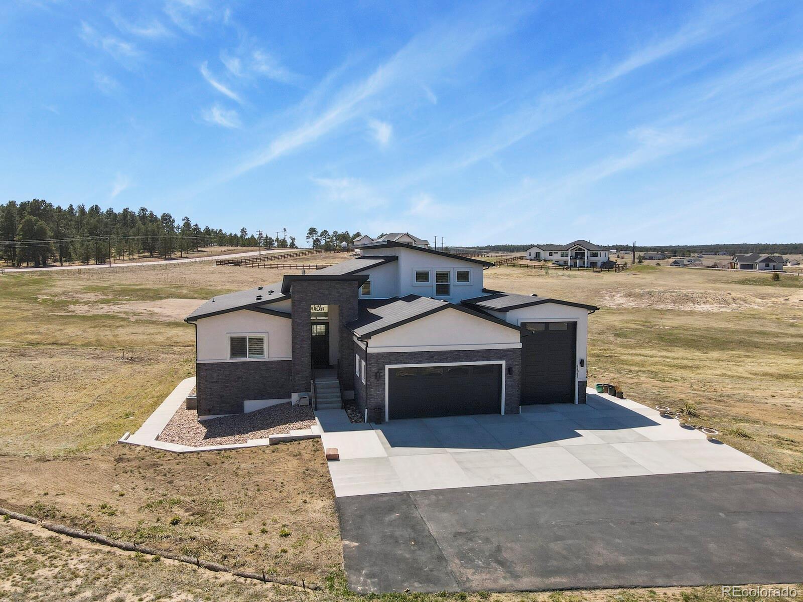 11073 Mosey Trail