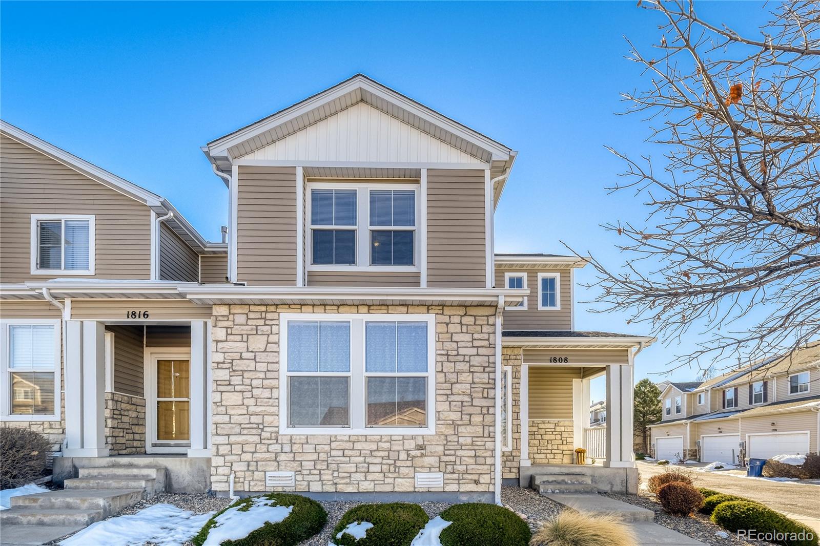 1808 Reilly Grove