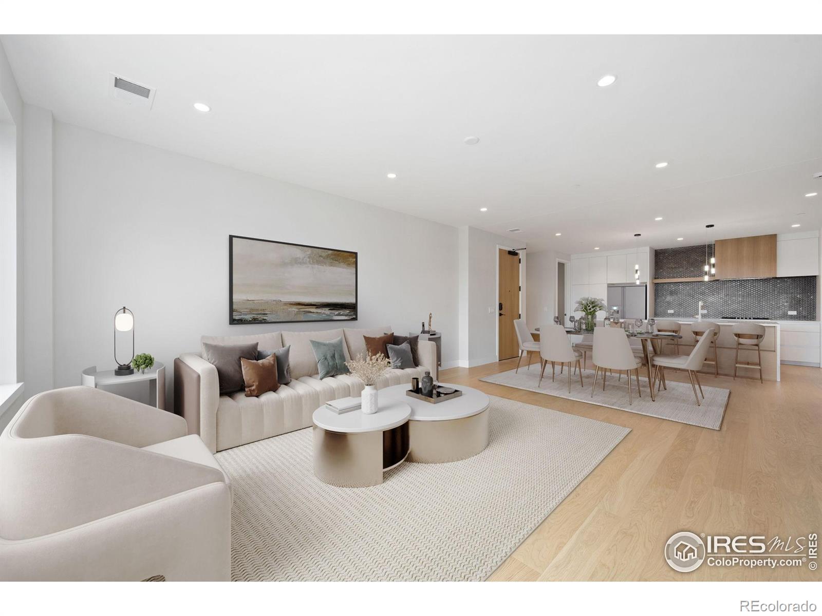 205 E 6th Street Unit 400