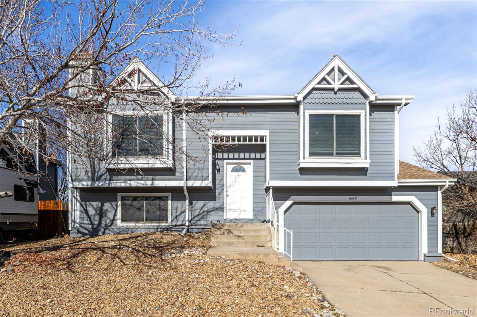 8660 Bluegrass Circle