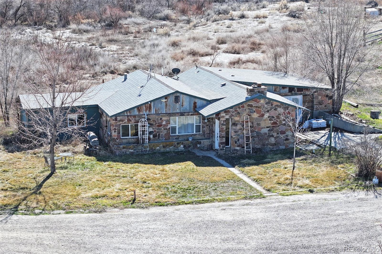 1537 19 Road