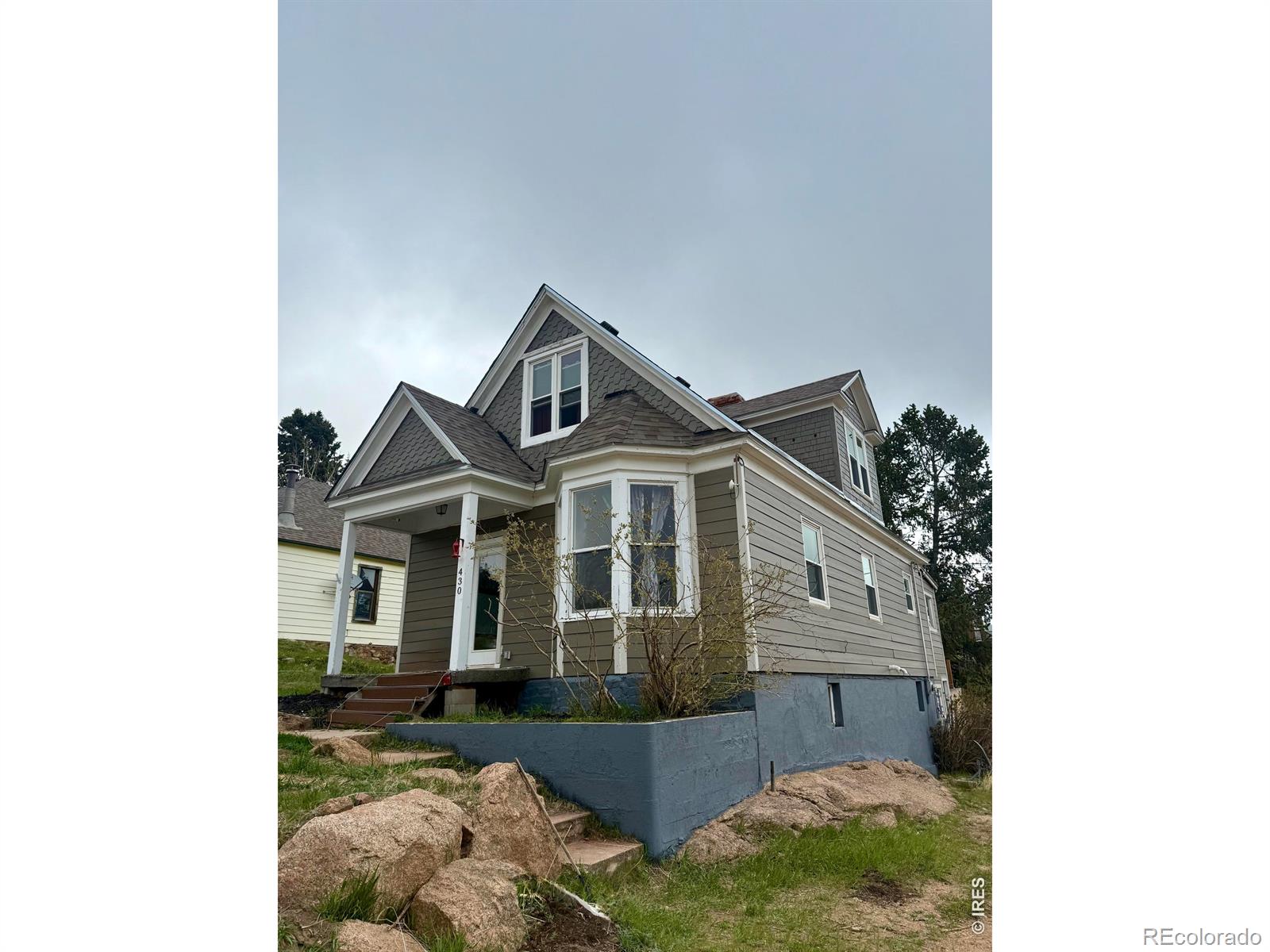 430 S 4th Street S