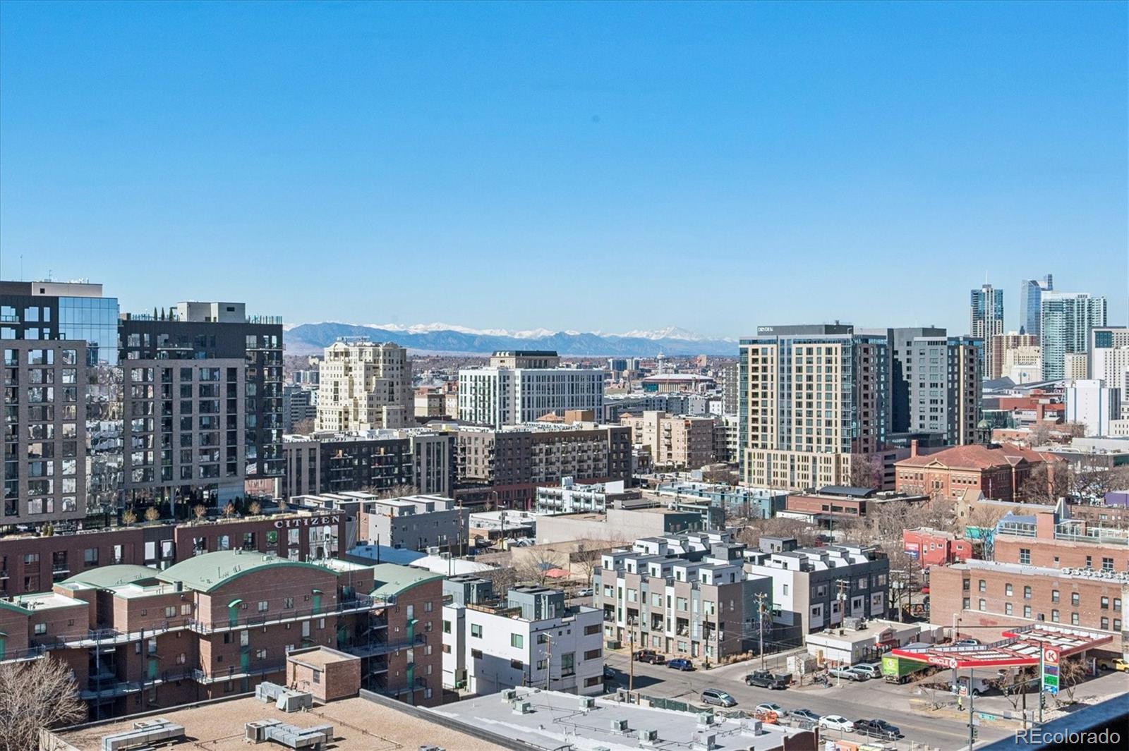 925 N Lincoln Street Unit 12E