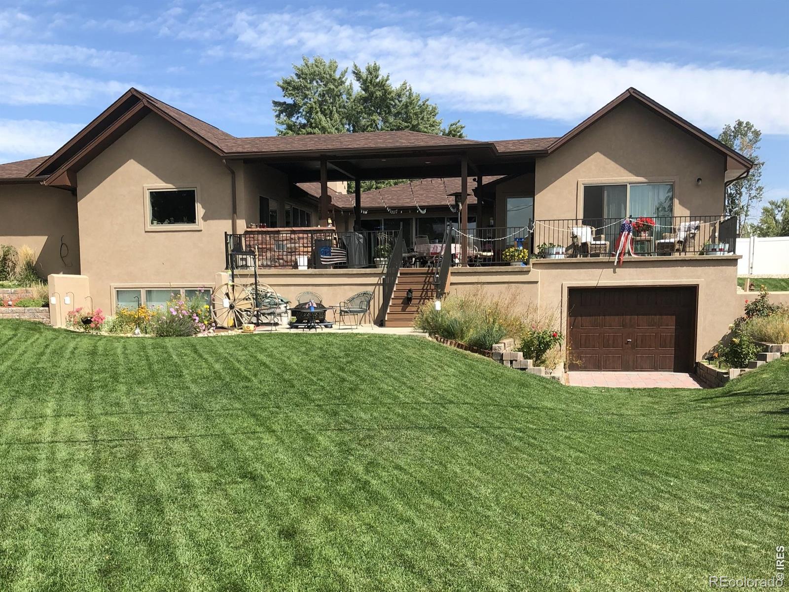 904 Engleman Place