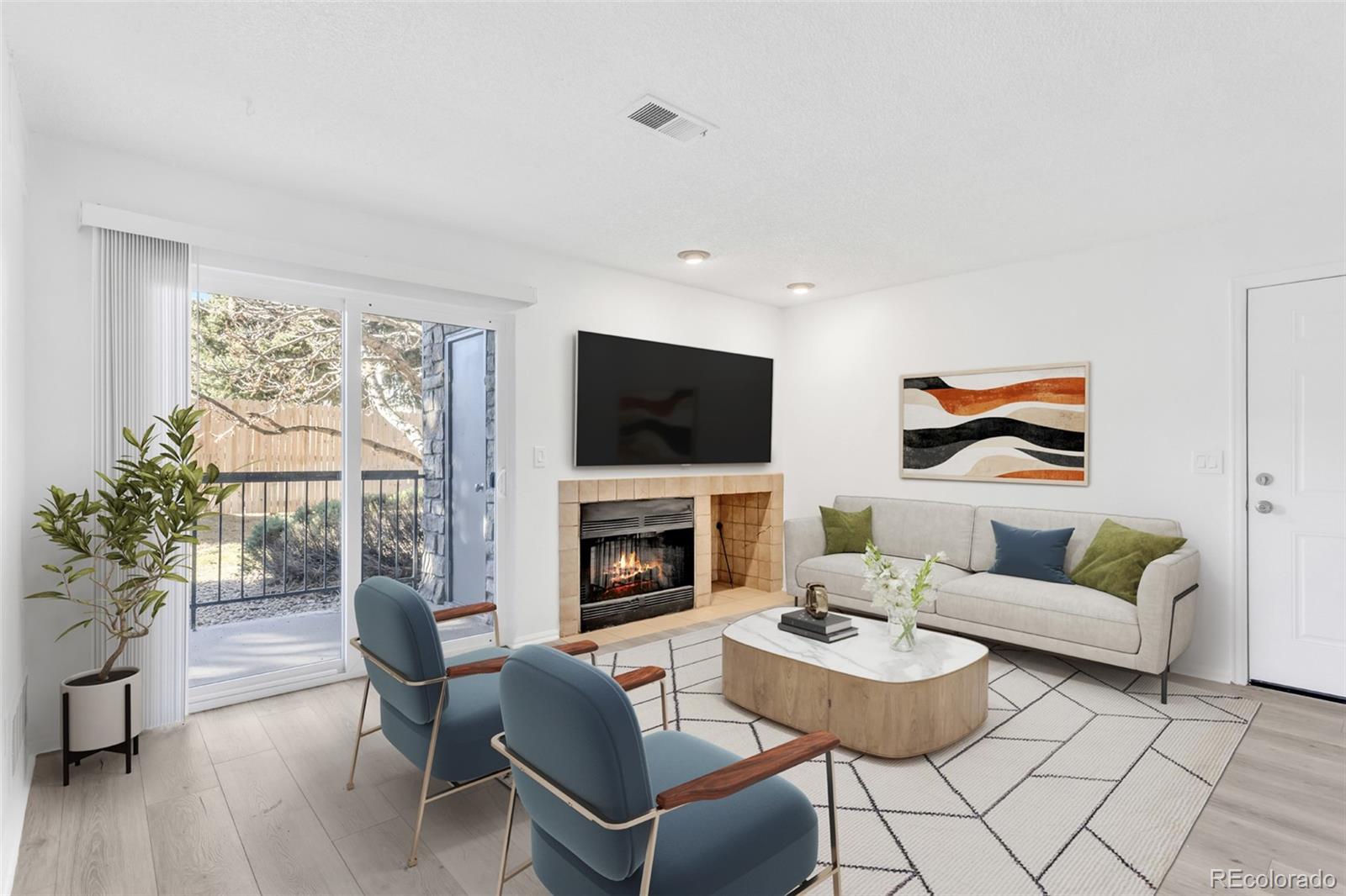 2575 S Syracuse Way Unit J108