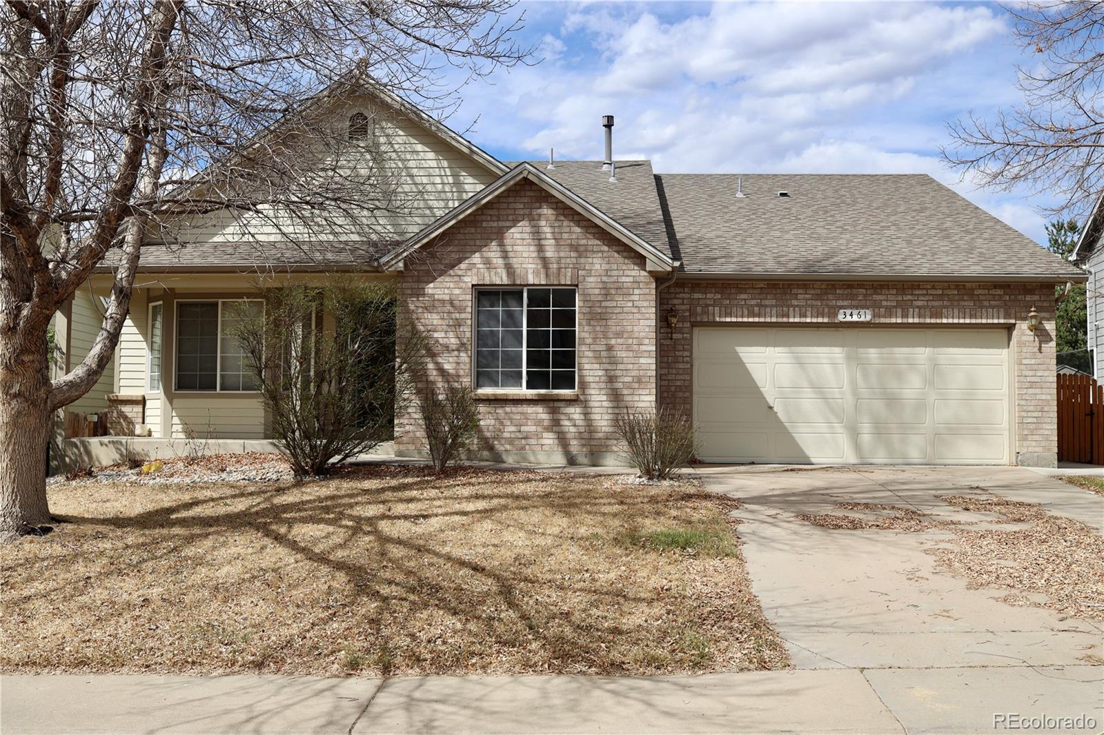 3461 Maple Circle