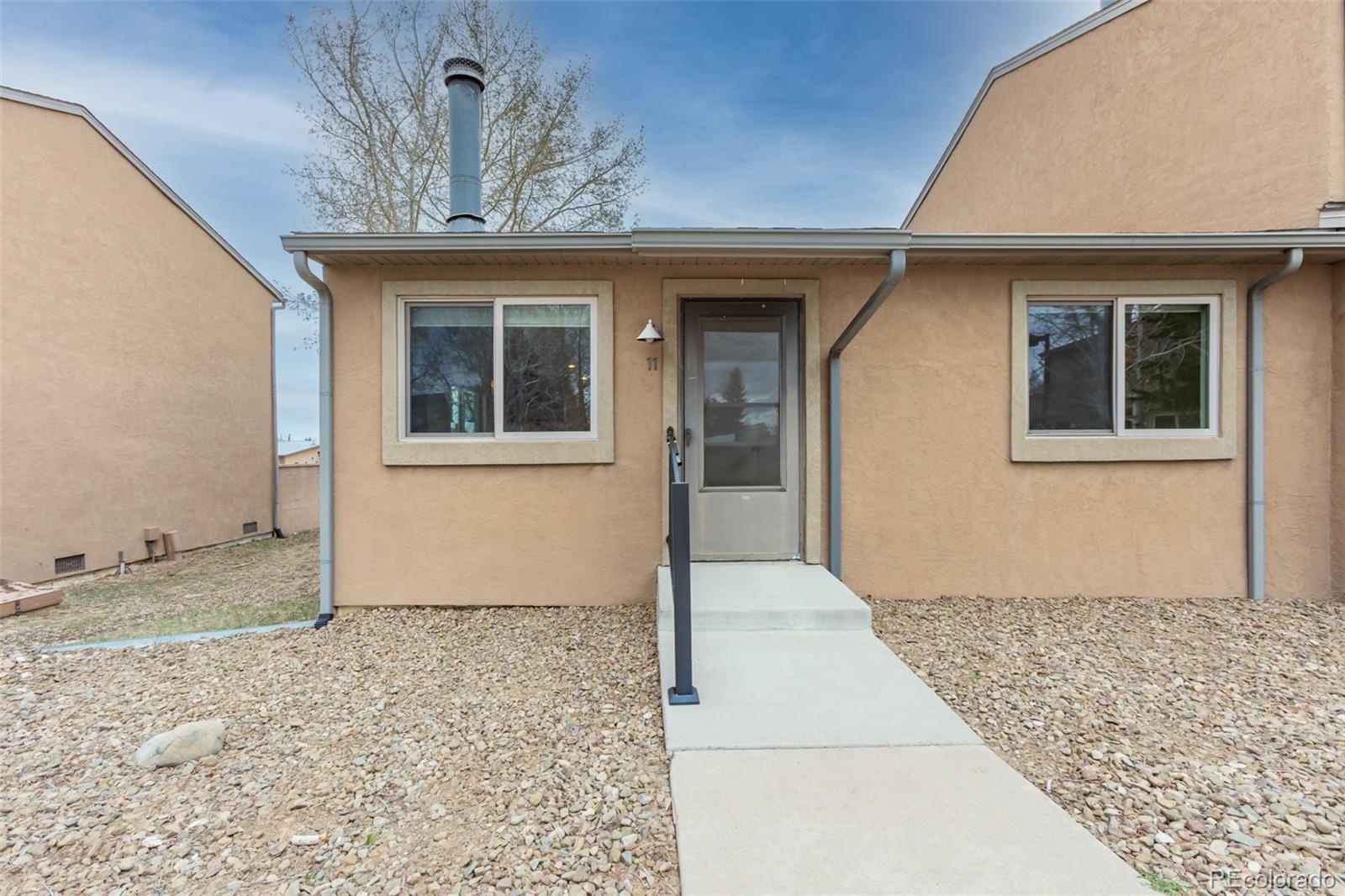9 Granada Court Unit 11