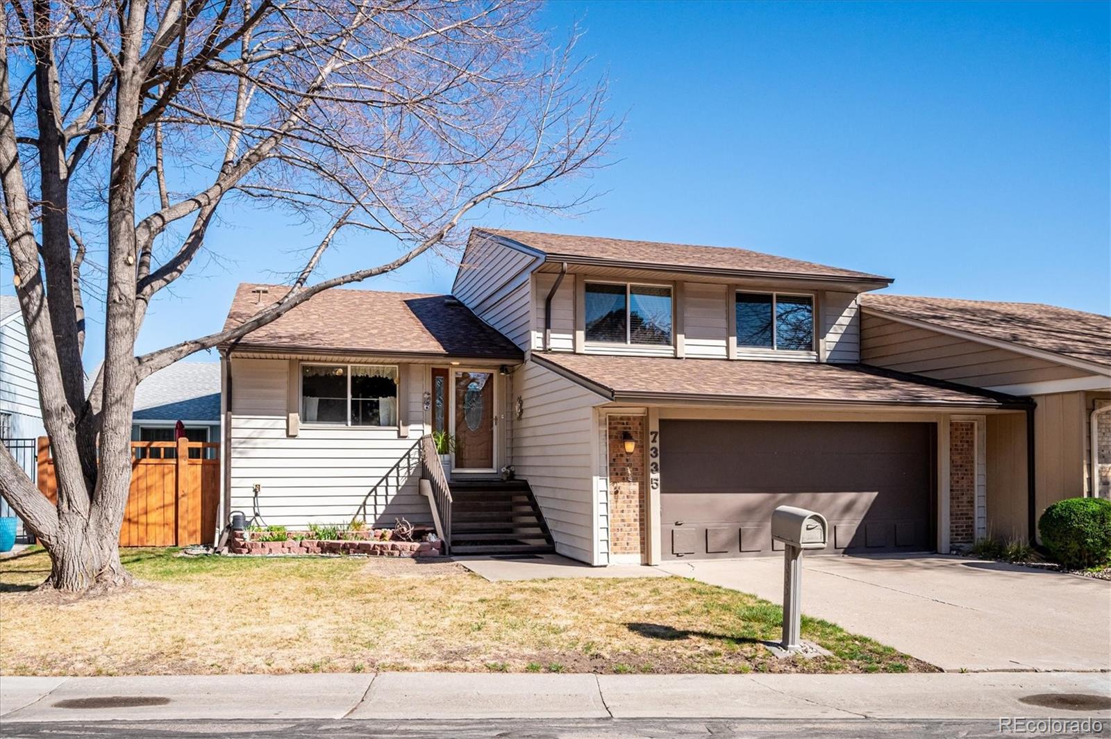 7335 W Maple Drive
