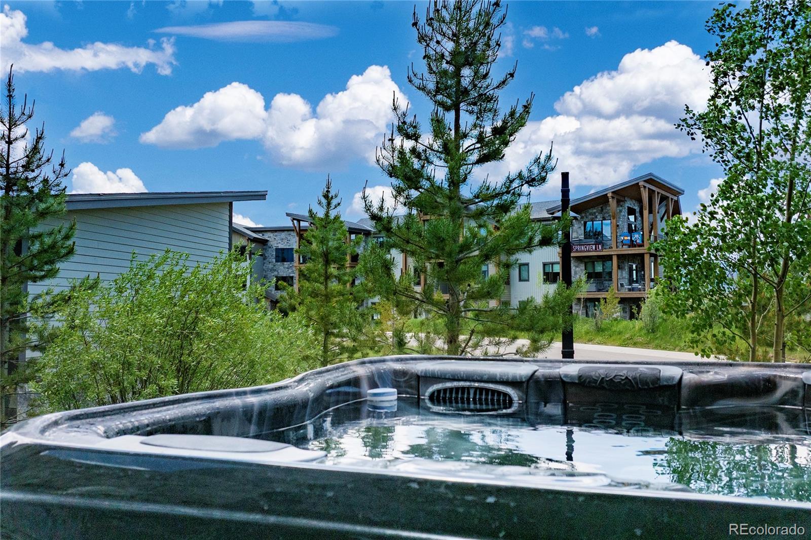 40 Springview Lane Unit B102