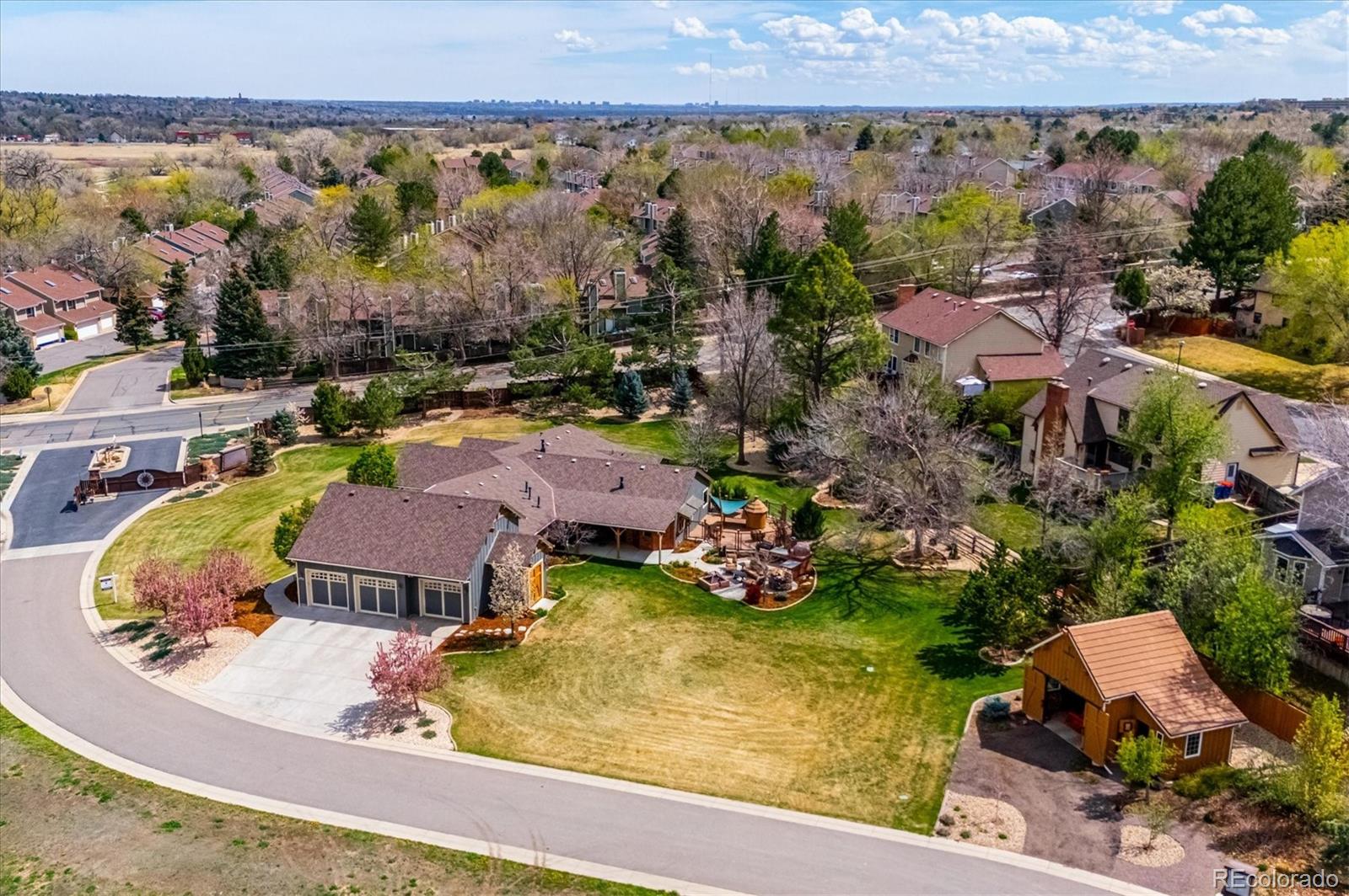 8830 W Bear Creek Drive