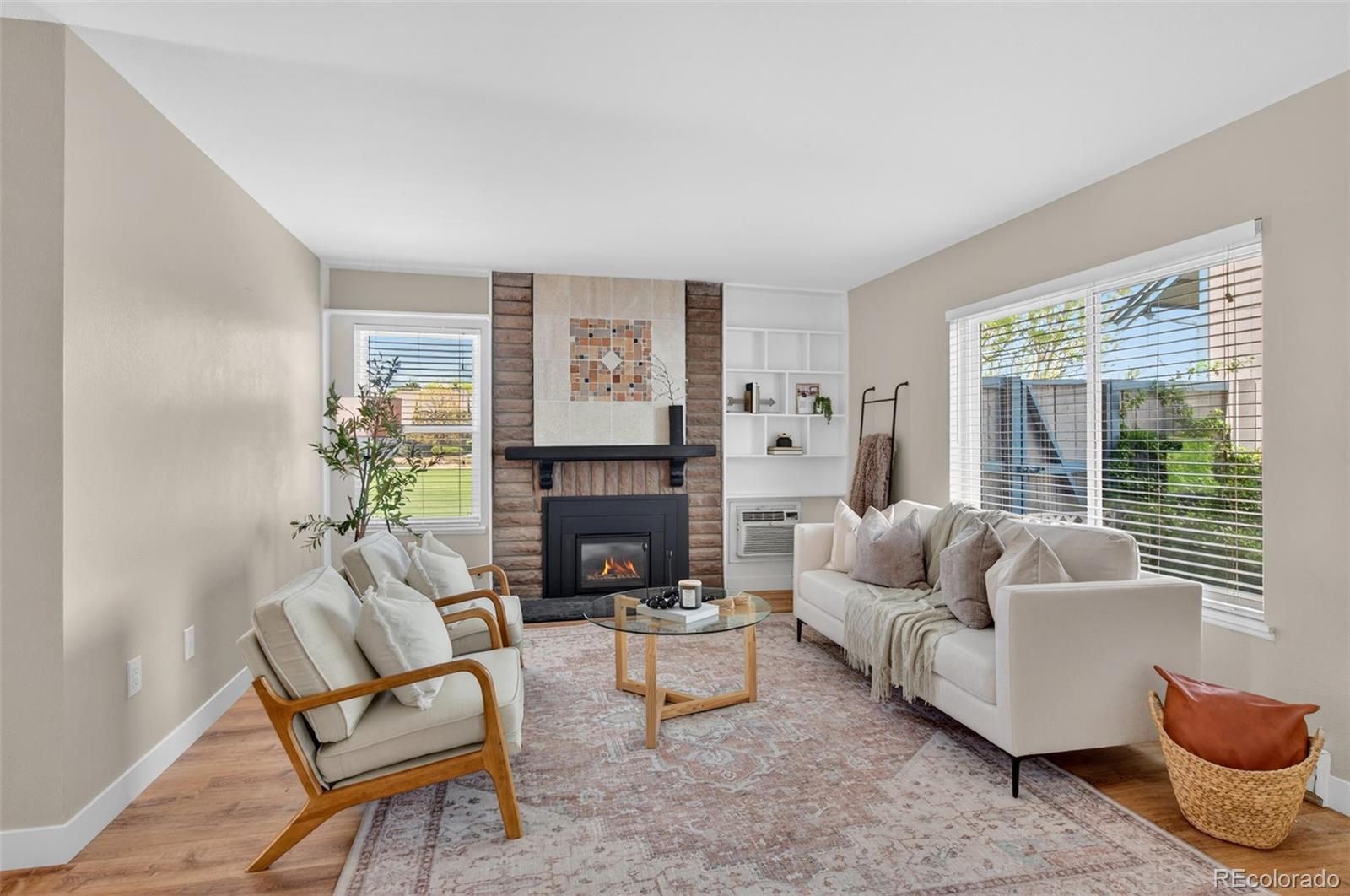 2419 S Worchester Court Unit A