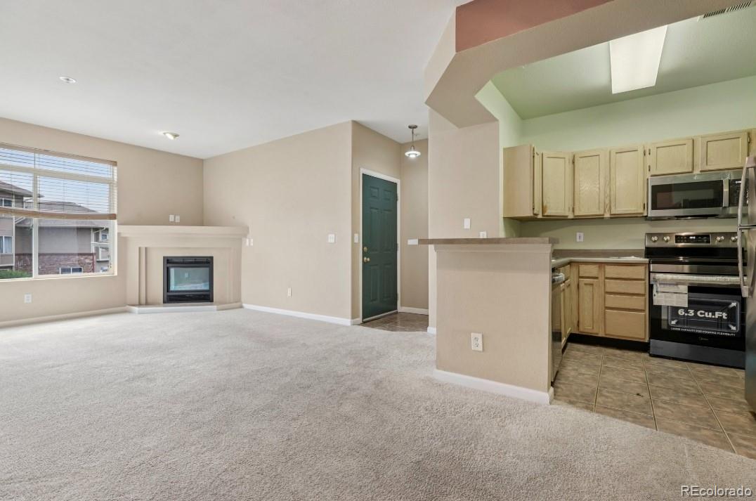4545 Wheaton Drive Unit B210
