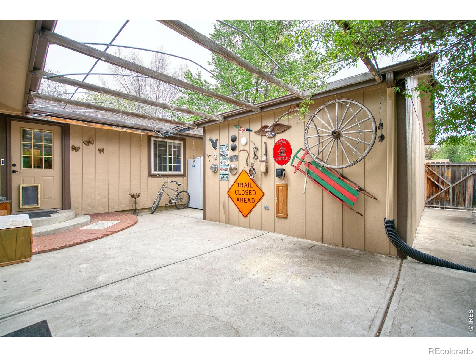 36 Placer Avenue