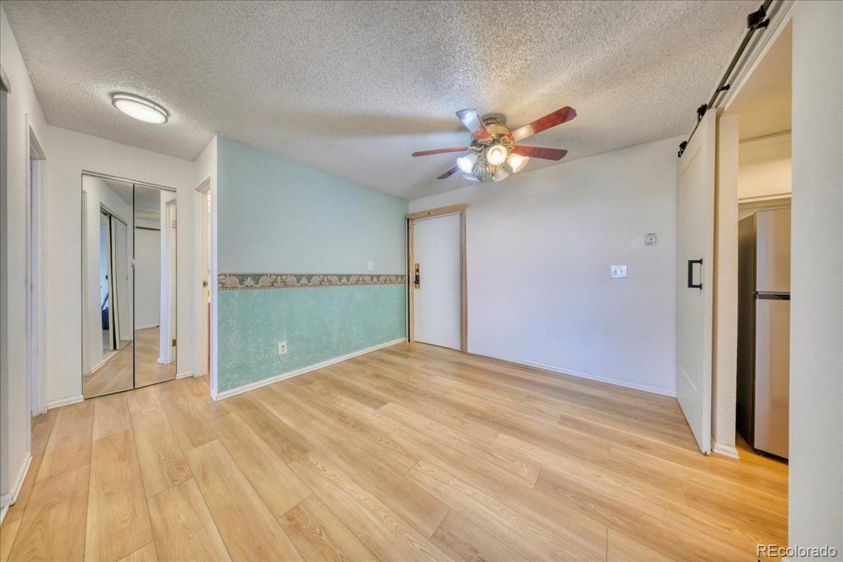 1150 Golden Circle Unit 511