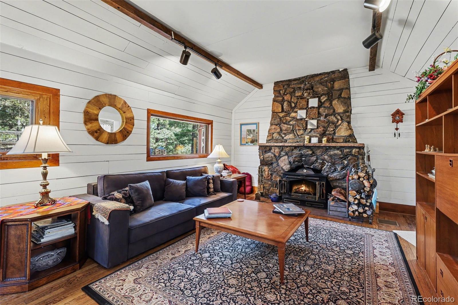 255 Raccoon Circle