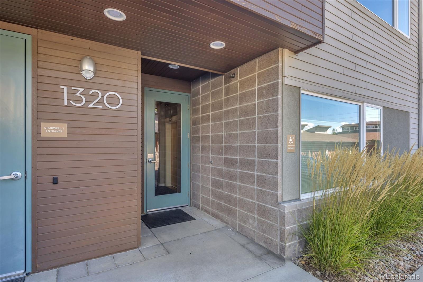 1320 Snowberry Lane Unit 102