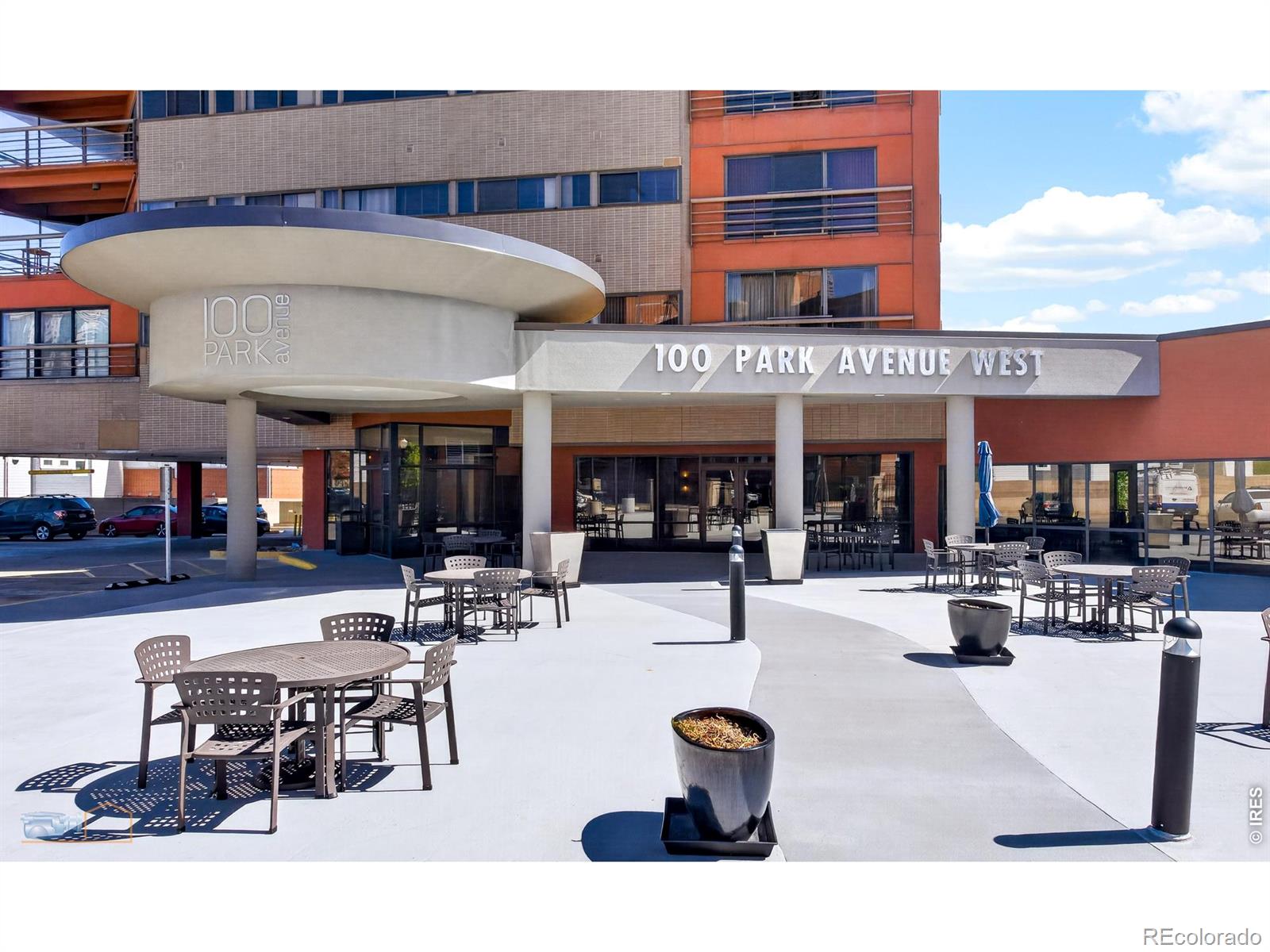 100 Park Avenue W Unit 1305