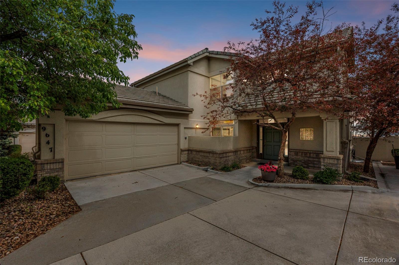 9647 E Arbor Place