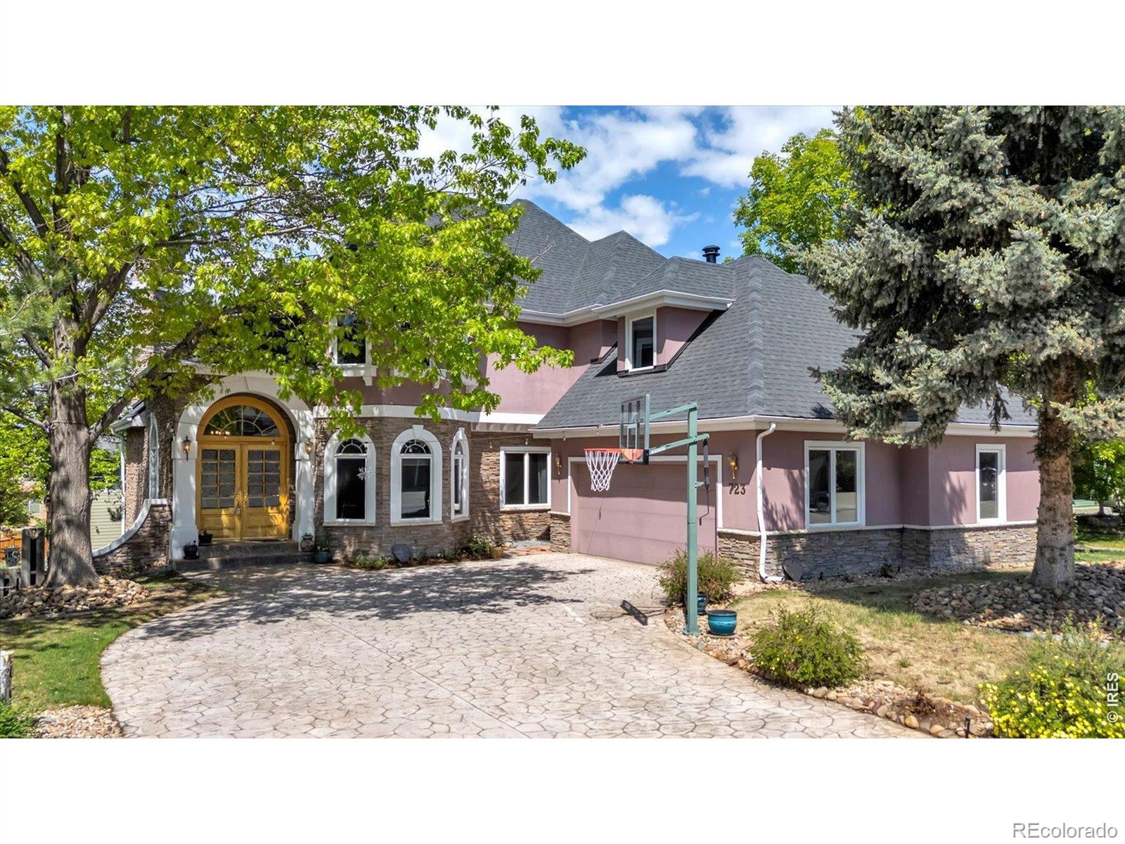 723 Ridge Creek Court