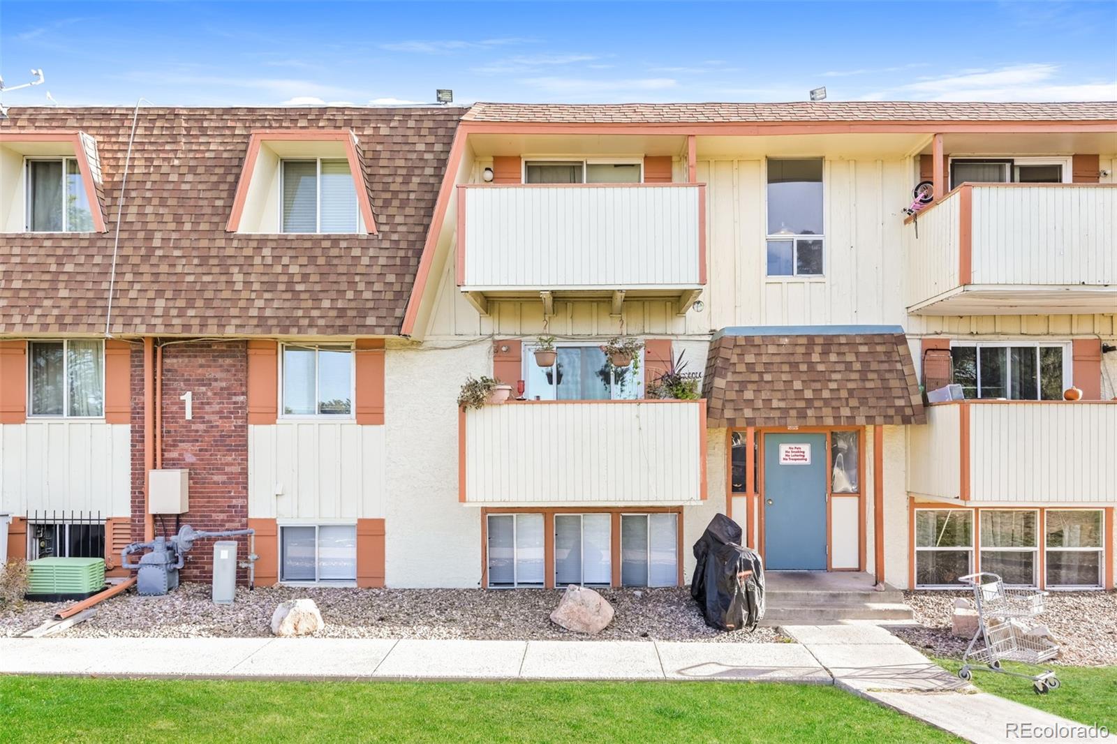 10211 Ura Lane Unit 1-105