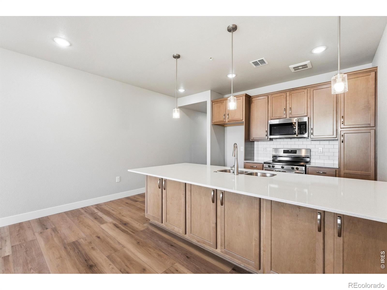 968 Birdwhistle Lane Unit 8