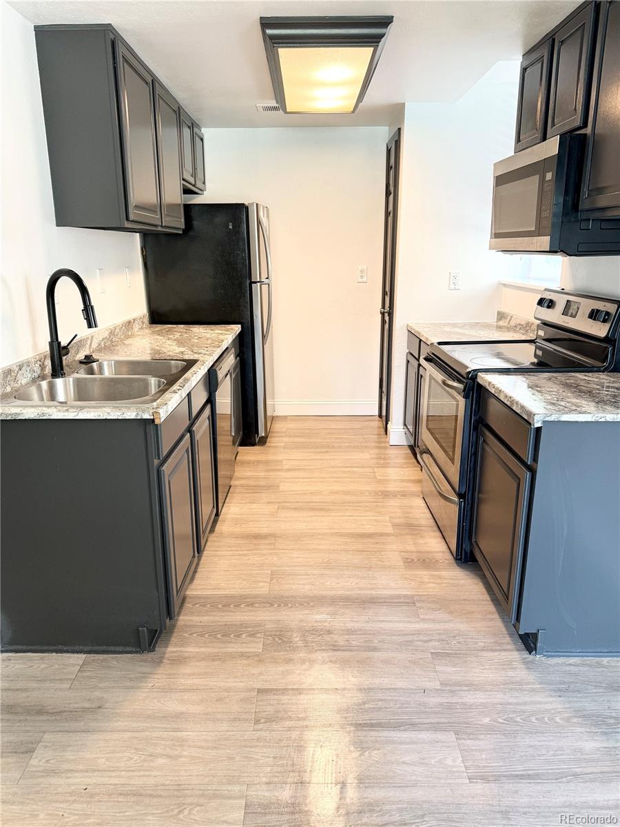 12430 E Cornell Avenue Unit 101