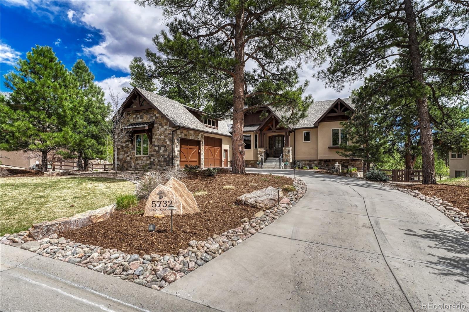 5732 Regal Oak Lane