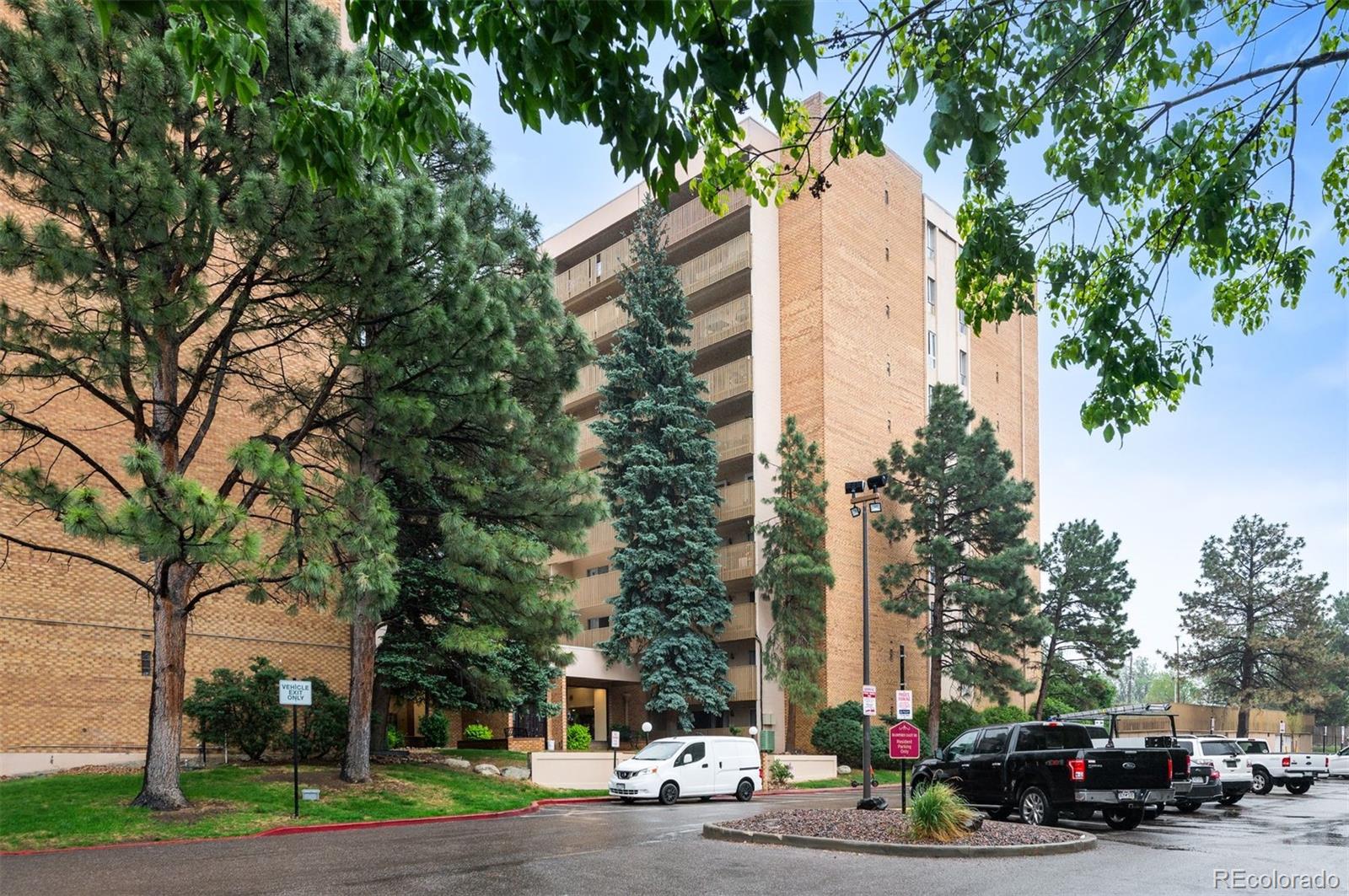 8060 E Girard Avenue Unit 913