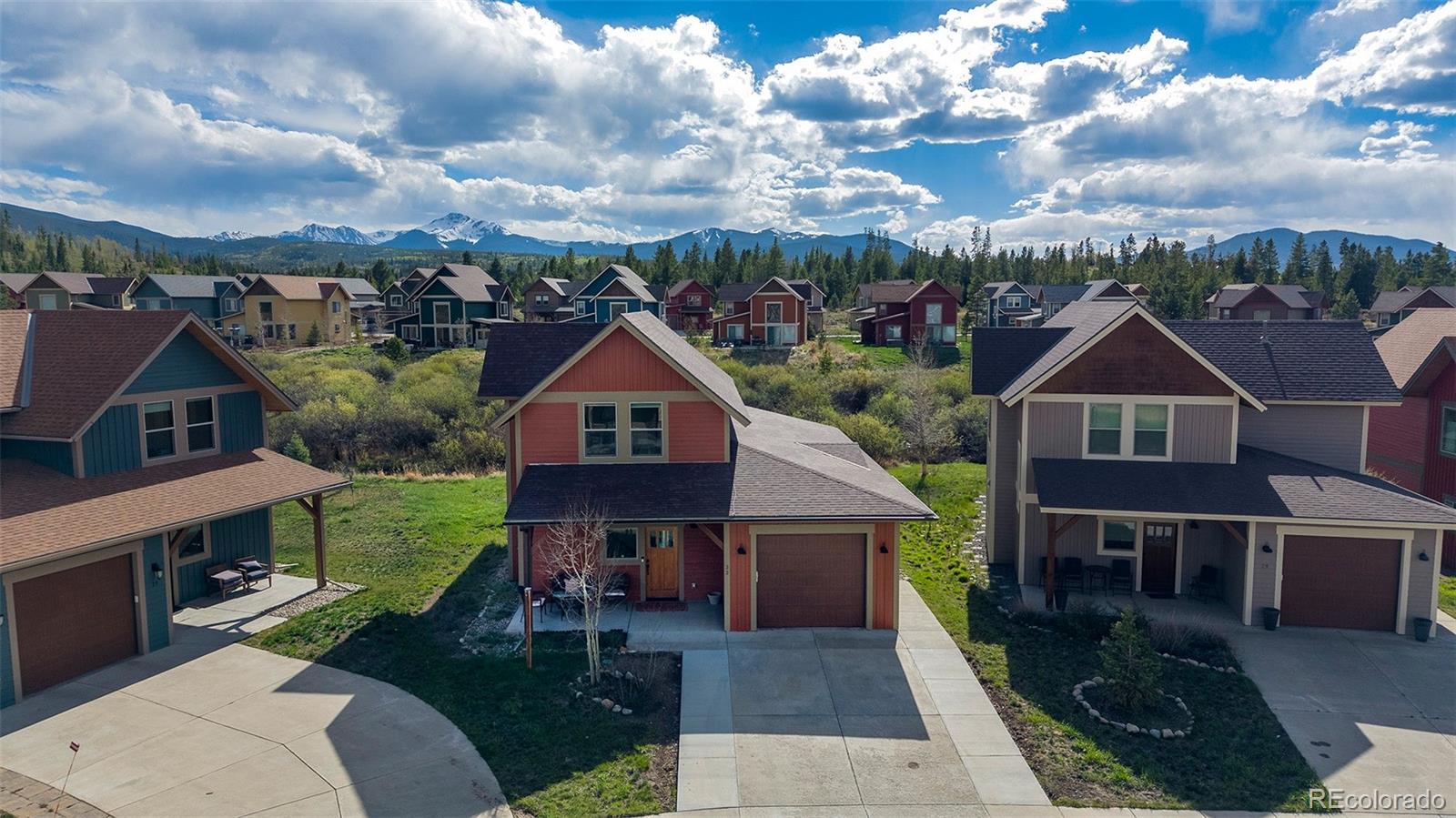 33 Beaver Brook Trail