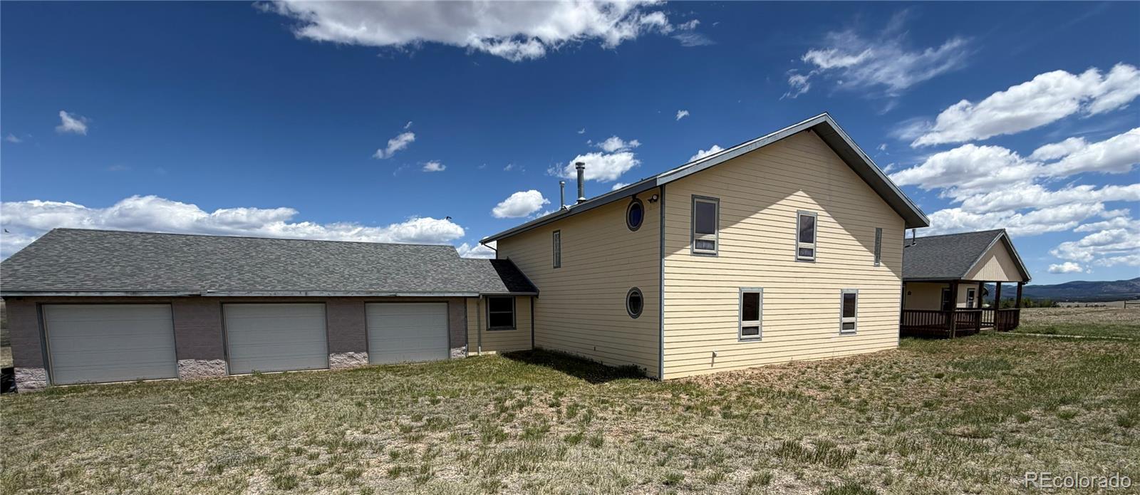 415 Oak Grove Circle