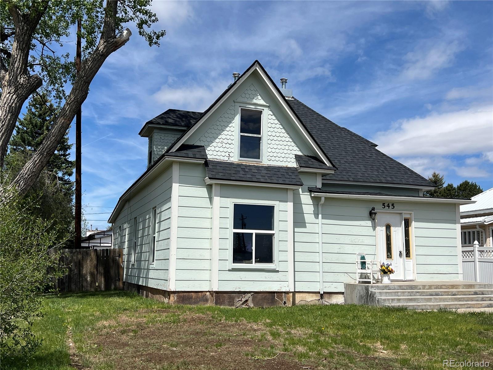 545 E Avenue