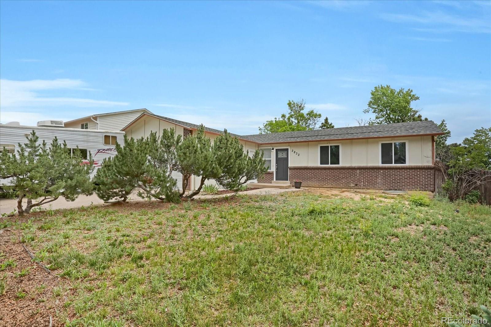 2832 S Mobile Street