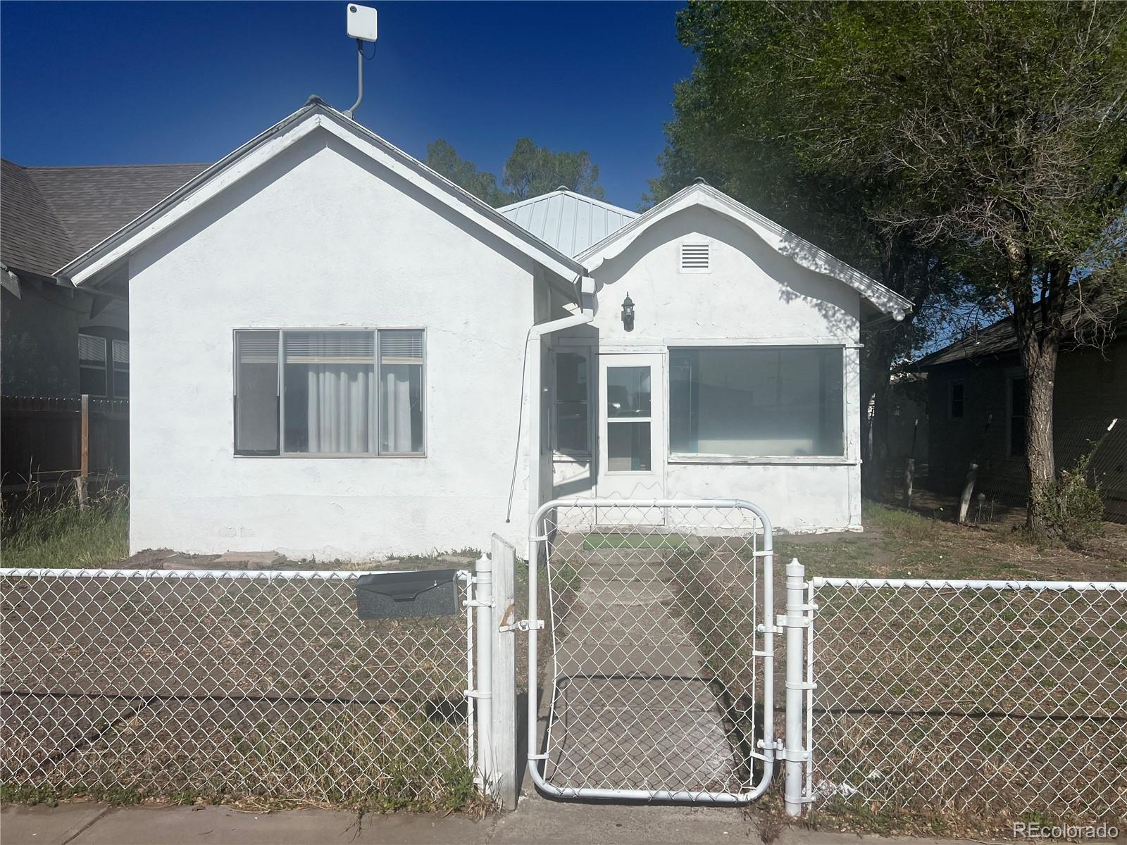 517 Ross Avenue