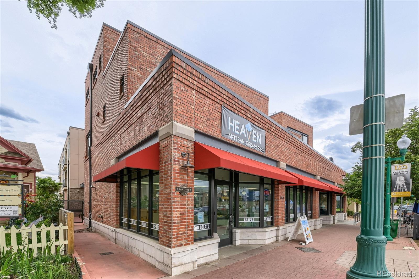 7357 Grandview Avenue Unit 203