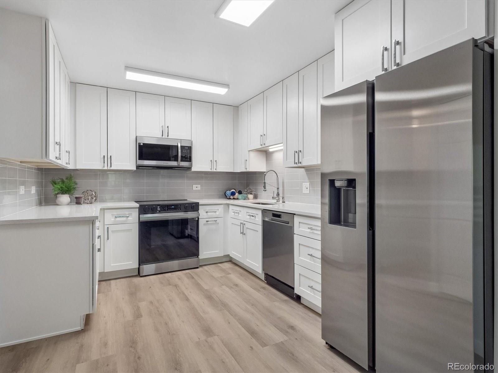 635 S Alton Way Unit 4B