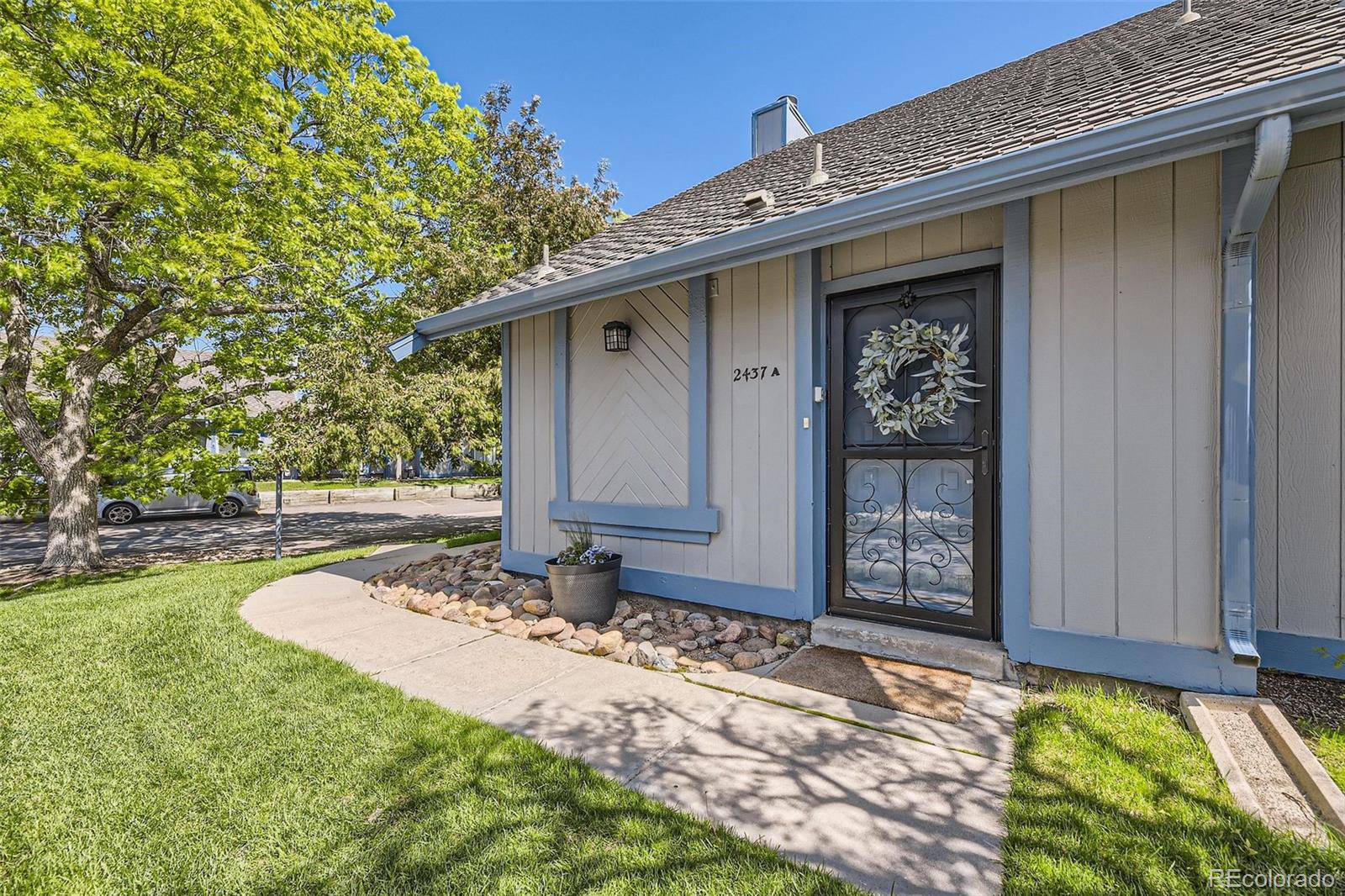 2437 S Victor Street Unit A