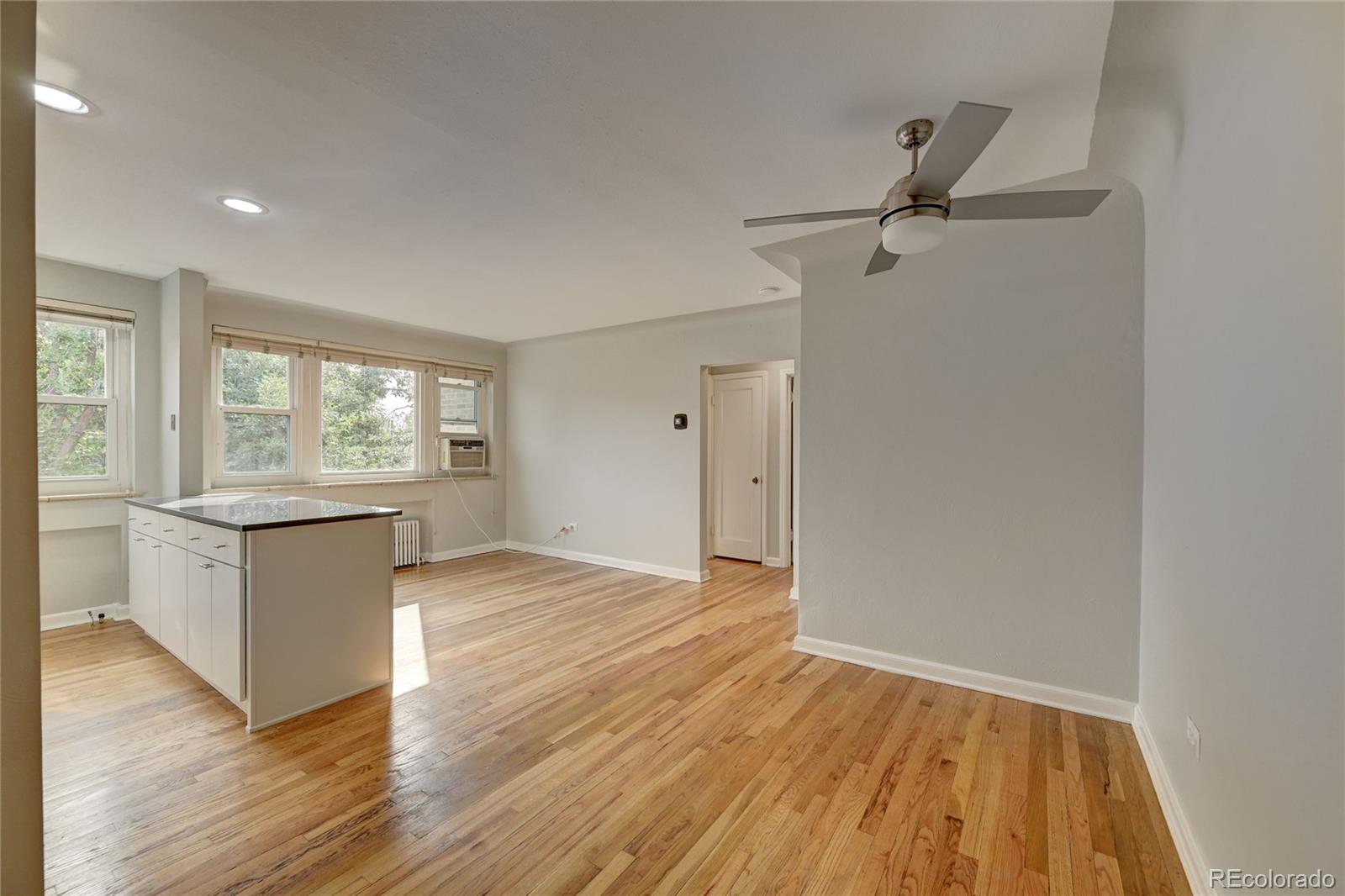 505 N Logan Street Unit 6