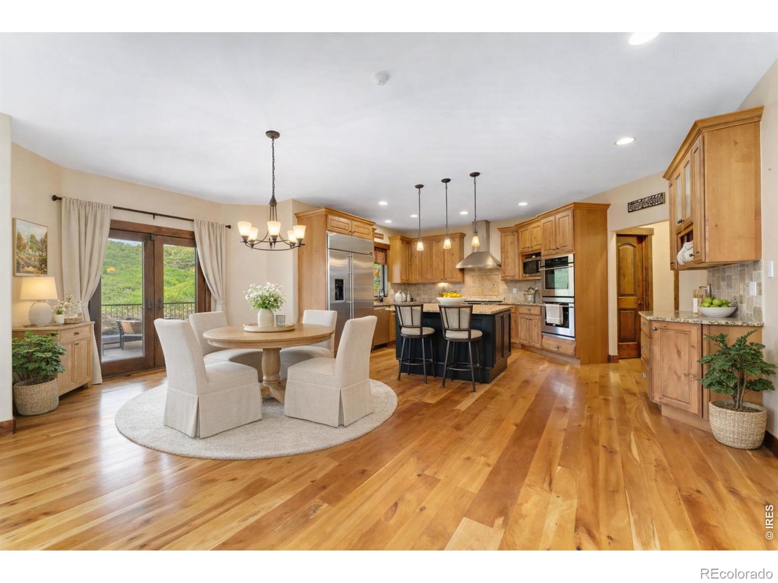 3048 Starling Court